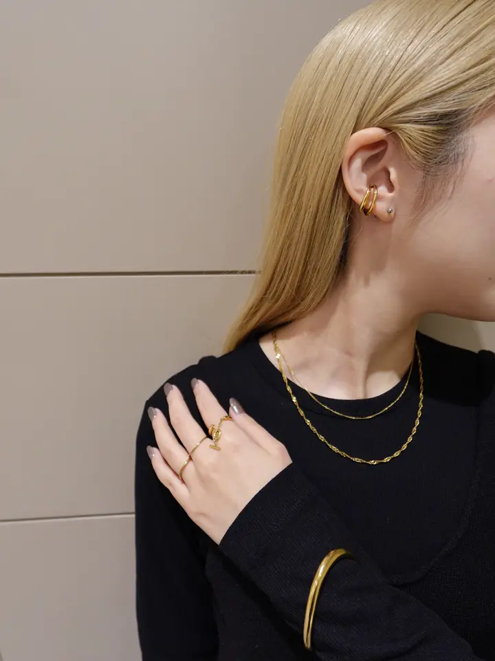 ゴールド]ウェーブバングル