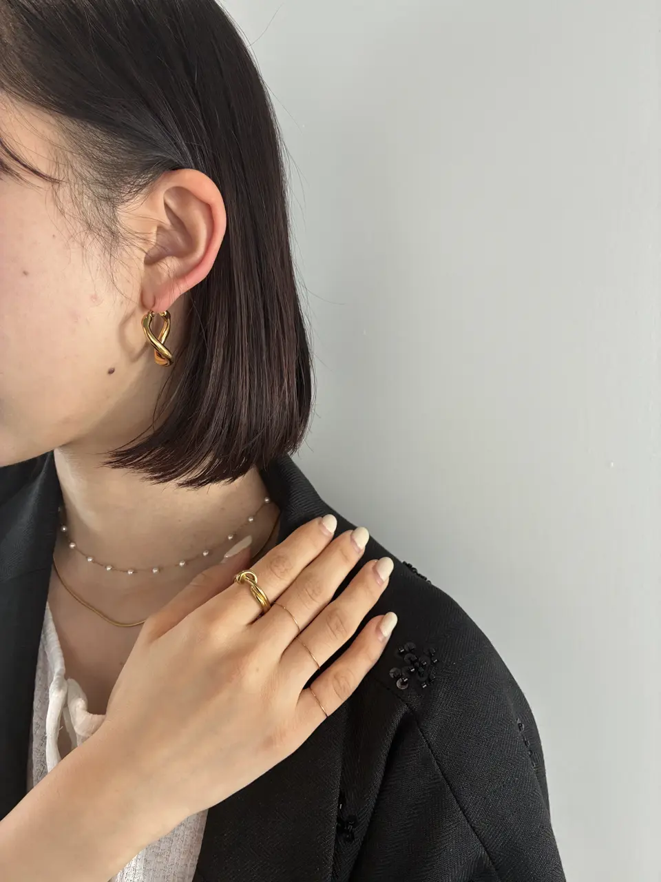 ゴールド]ネジレフープピアス