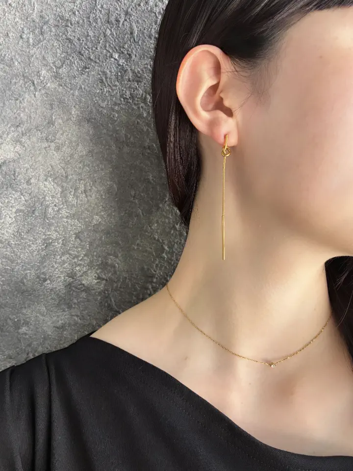 ゴールド]ノットラインピアス
