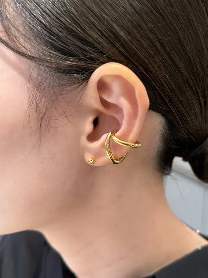ゴールド]ミニマルフラワーピアス