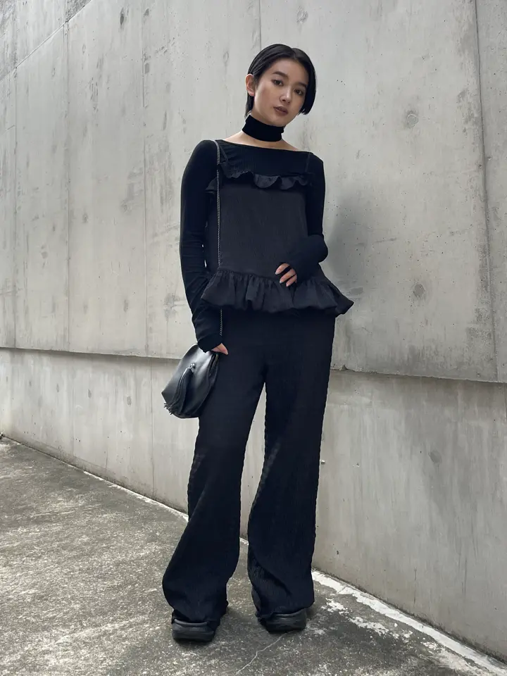 HONEY MI HONEY｜ドローストリングリブカットソー｜背中空き＆バックリボン