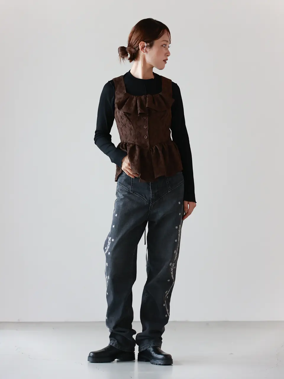 FETICO(フェティコ)】 EMBROIDERED STRAIGHT JEANS｜PARIGOT ONLINE