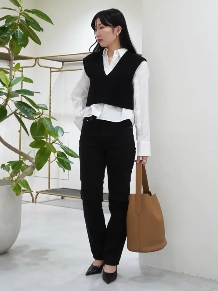 HYKE(ハイク)】 RIBBED KNIT WOOL CROPPED VEST｜PARIGOT ONLINE