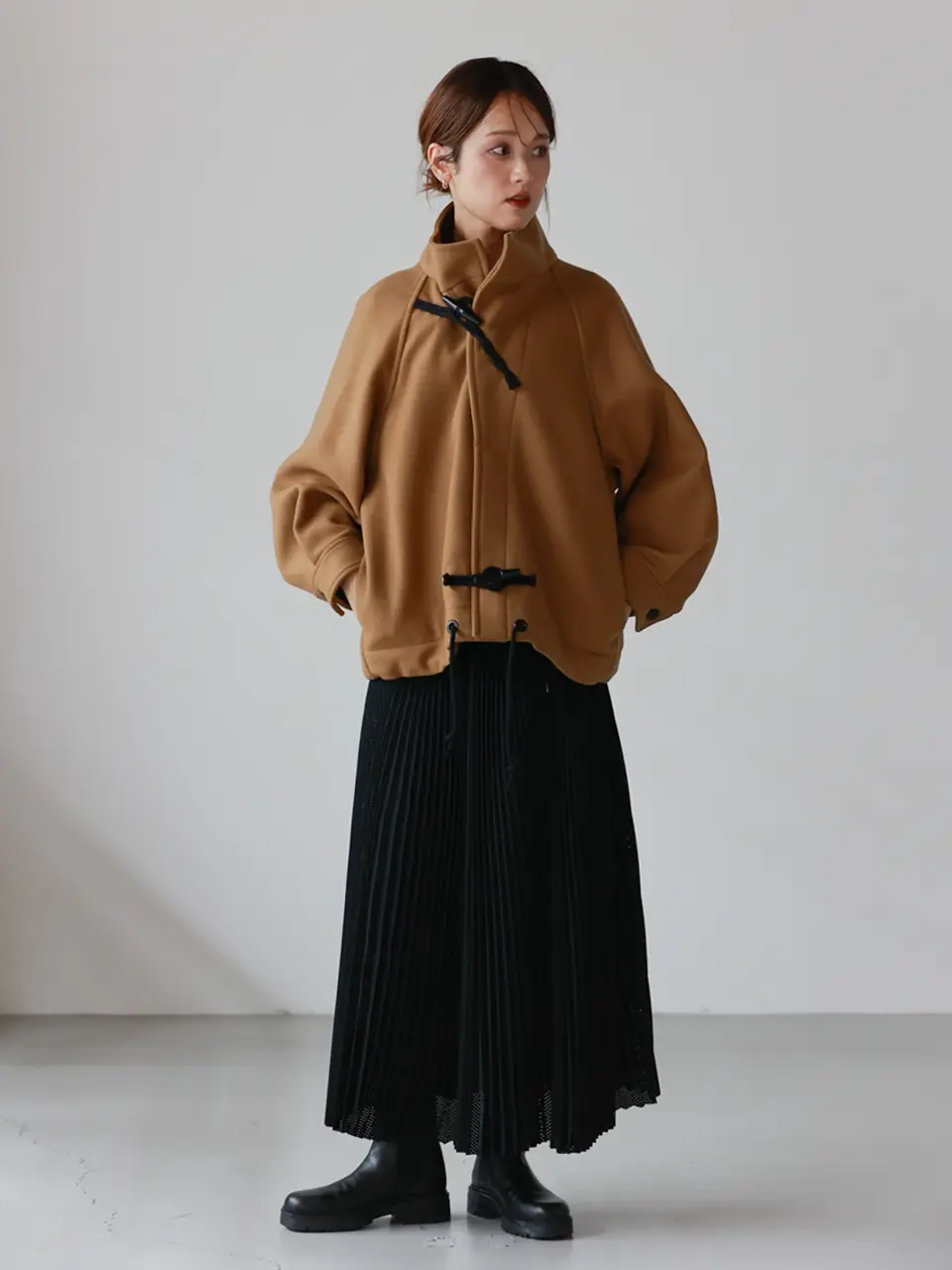 HYKE(ハイク)】 PERFORATED PLEATED SKIRT｜PARIGOT ONLINE（パリゴ