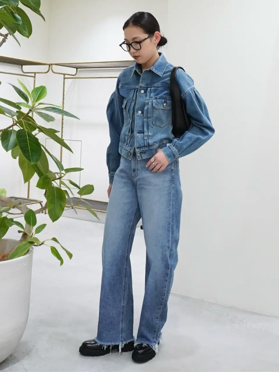 YANUK カーブテーパード　LAURA CBK 25 m-01-16.jpg