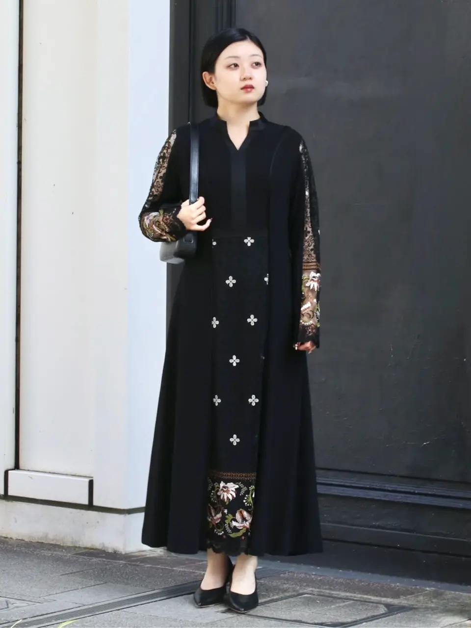 MURRAL(ミューラル)】 Framed flower lace dress｜PARIGOT ONLINE