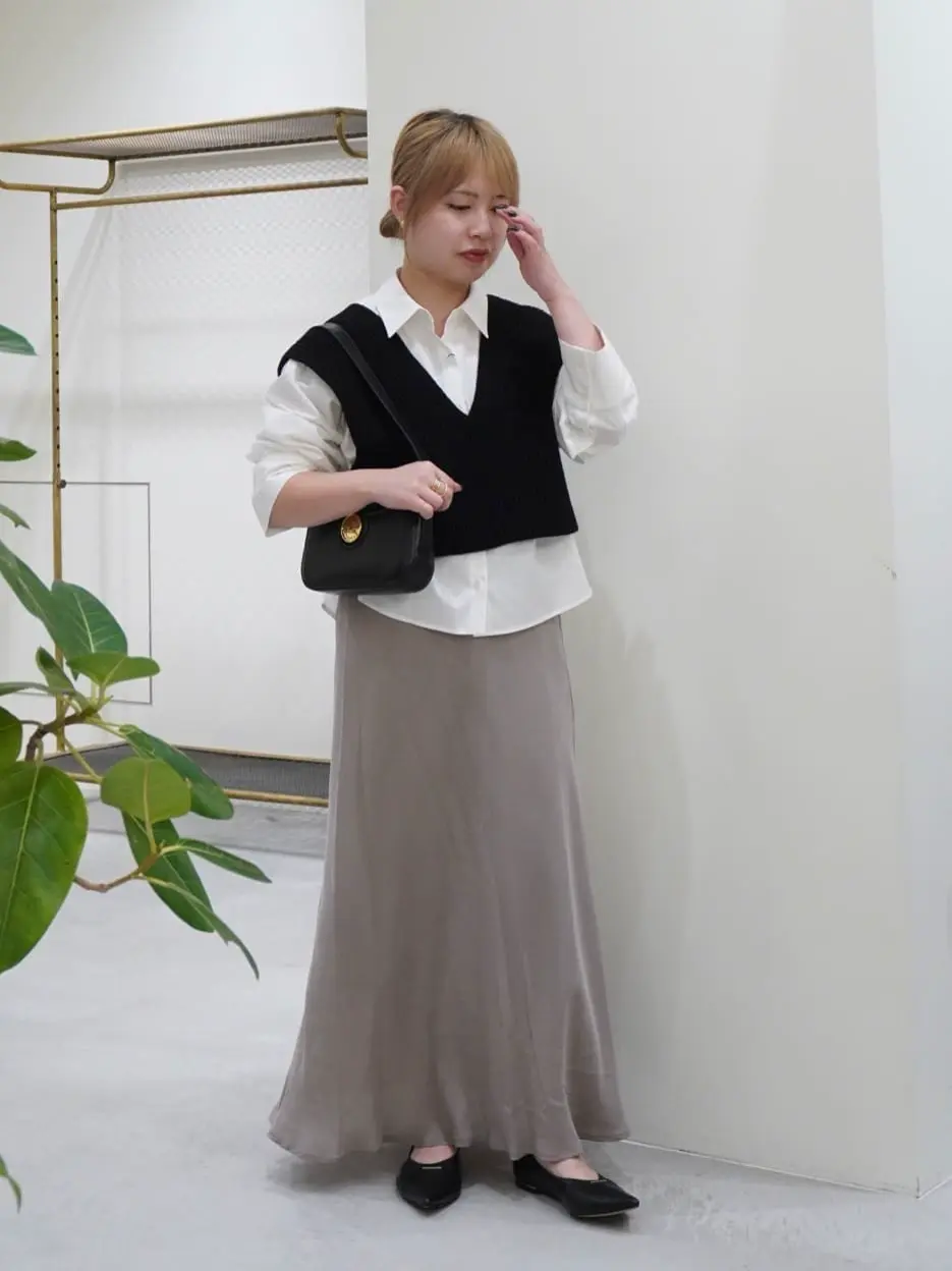 2025AW HYKEハイクRIBBED KNIT WOOL CROPPED HYKE(ハイク)】 RIBBED KNIT WOOL CROPPED VEST｜PARIGOT ONLINE