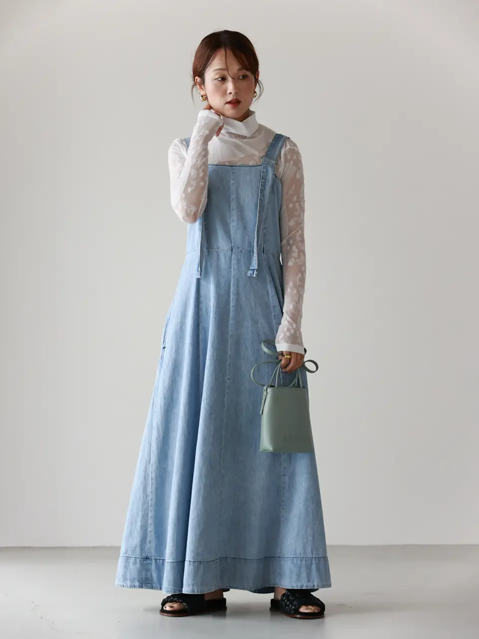 Chloe(クロエ)】 レザー製CHLOE SENSEマイクロトートバッグ｜PARIGOT