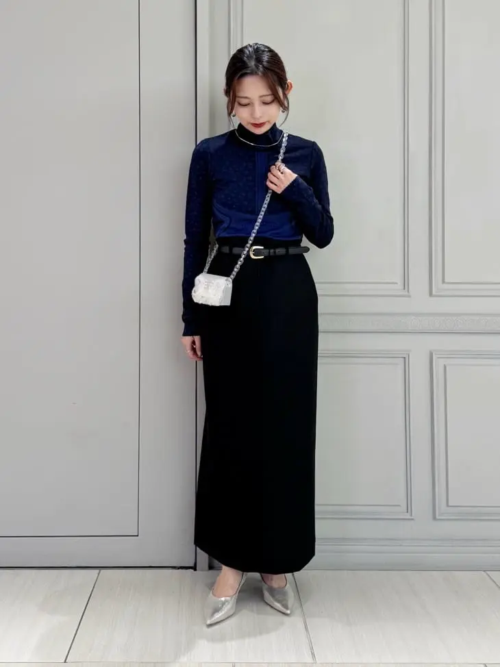 TOTEME(トーテム)】 Low-waist straight skirt｜PARIGOT ONLINE