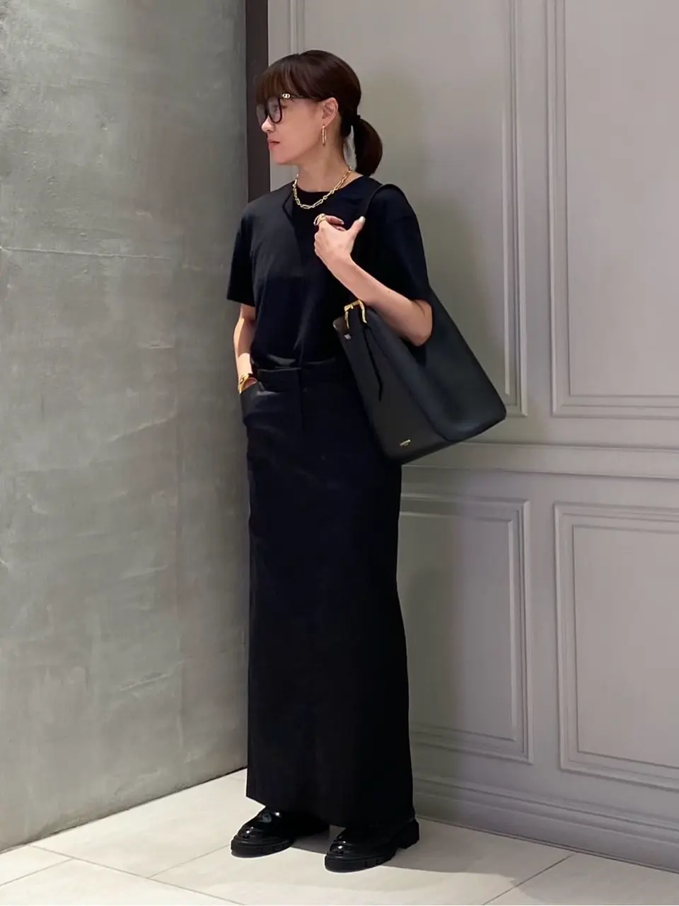 TOTEME(トーテム)】 Low-waist straight skirt｜PARIGOT ONLINE