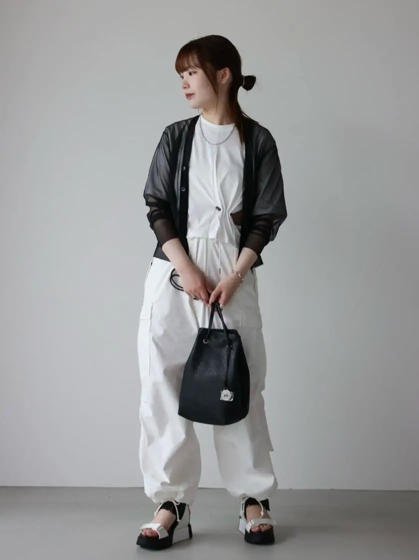 【HYKE(ハイク)】 SHEER SWEATER PONCHO サイズ2 HYKE【ハイク】 CORDURA PONCHO (12347 / BLACK SIZE:F). | glamour online