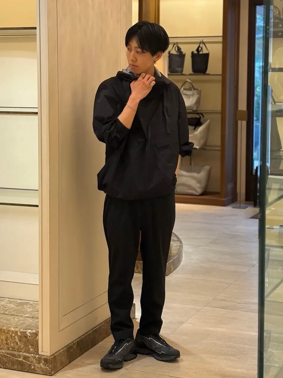 HYKE(ハイク)】 ≪Genderless≫STRETCH TAPERED PANTS｜PARIGOT