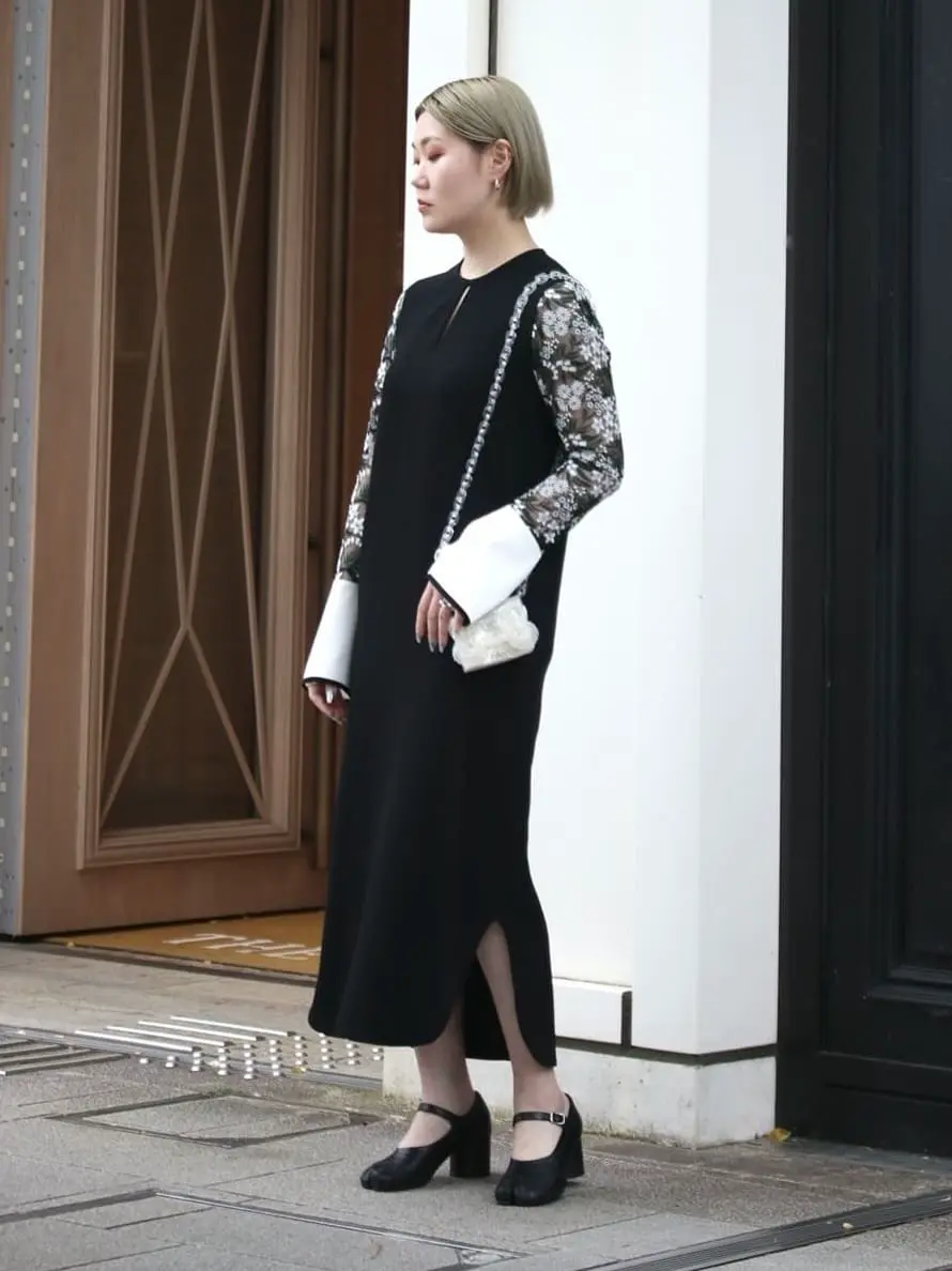 【新品未使用】mame マメクロゴウチ 刺繍レースドレスワンピース 黒 サイズ2 mame - Mame Kurogouchi 刺繍 ドレスの通販 by CYCLE HEARTS