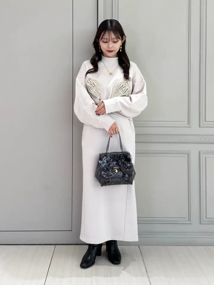 Mame Kurogouchi(マメ クロゴウチ)】 Cording Embroidery Sweat Skirt