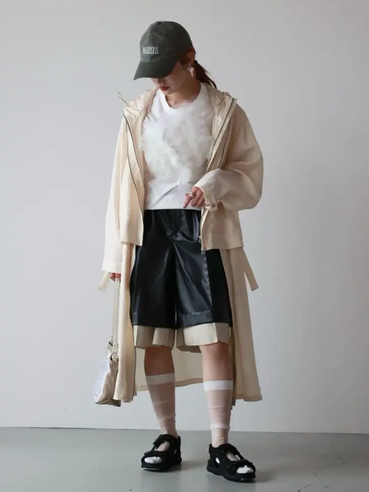 TOGA PULLA(トーガプルラ)】 LEATHER SHORT PANTS｜PARIGOT ONLINE