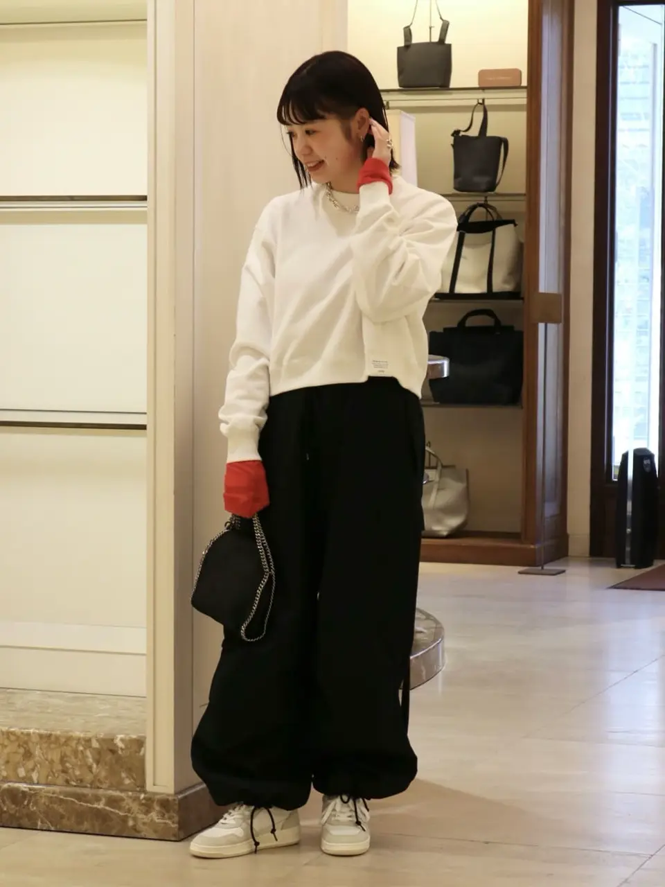 HYKE(ハイク)】 CROPPED SWEAT SHIRT｜PARIGOT ONLINE（パリゴオンライン）