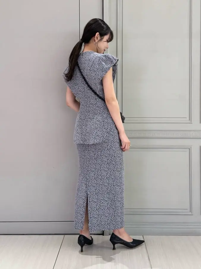 【新品タグ付き】マメクロゴウチmicro floral jacquard 2 Mame Kurogouchi(マメ クロゴウチ)】 Micro Floral Jacquard High