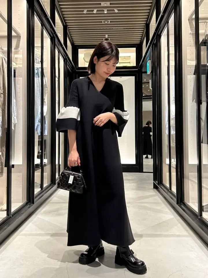 CFCL(シーエフシーエル)】 PARIGOT別注 POTTERY GLITTER SHORT BELL