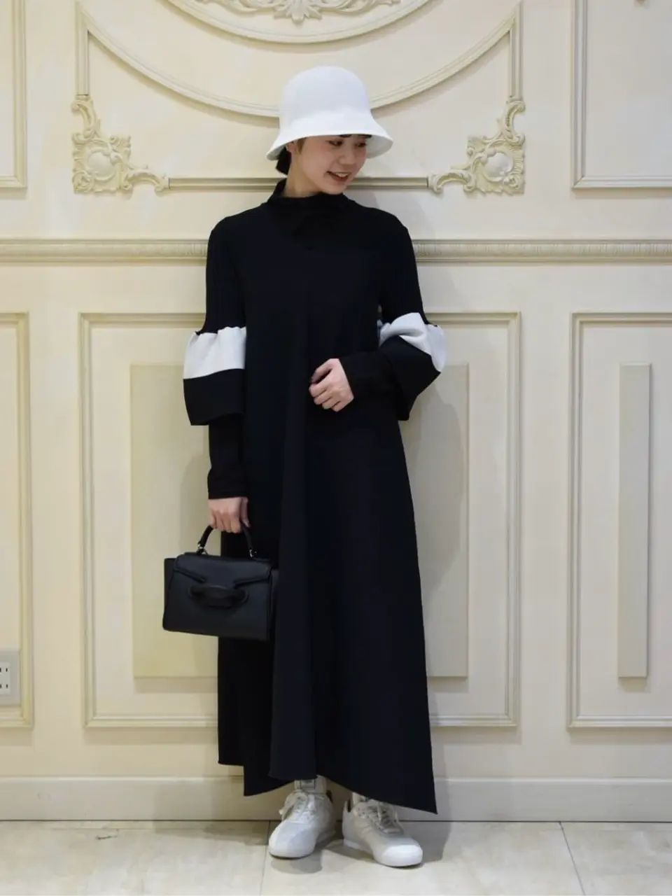 CFCL(シーエフシーエル)】 PARIGOT別注 POTTERY GLITTER SHORT BELL