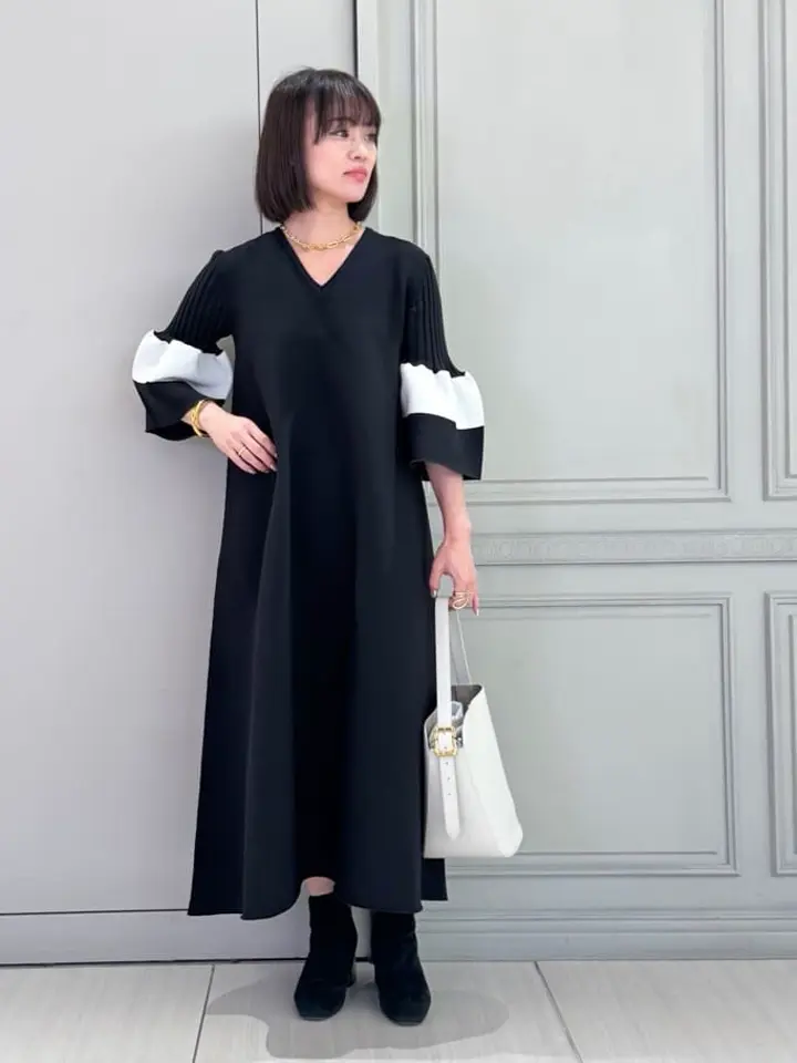 【Ⅿさま専用】　CFCL　ワンピース　★未使用★ CFCL(シーエフシーエル)】 PARIGOT別注 POTTERY GLITTER SHORT BELL