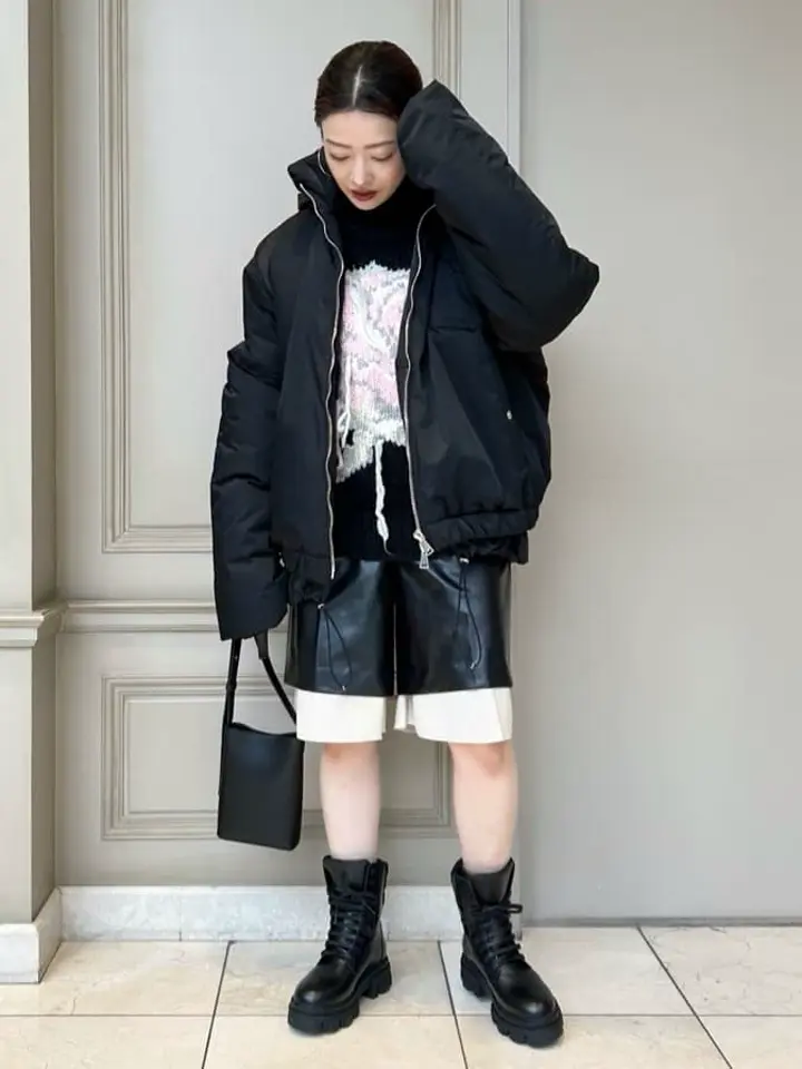 TOGA PULLA(トーガプルラ)】 LEATHER SHORT PANTS｜PARIGOT ONLINE