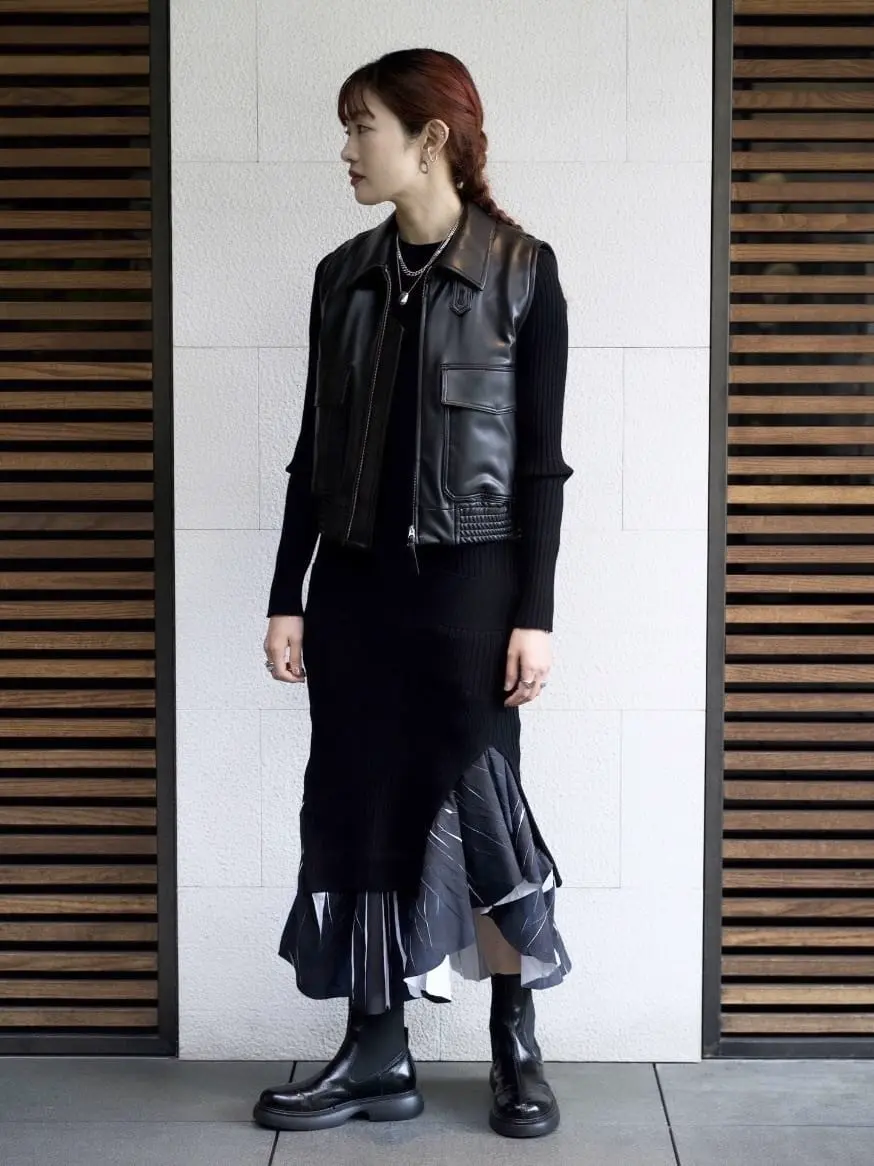 GANNI ガニー ミッドチェルシーブーツ 37 ほぼ未使用 GANNI(ガニー)｜Cleated ミッド チェルシー ブーツ/ブラック の通販