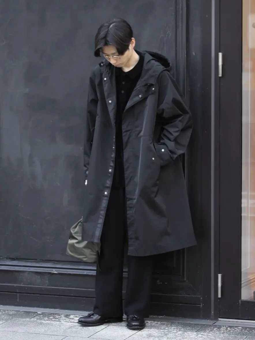 White Mountaineering(ホワイトマウンテニアリング)】WM×UMBRO HOODED