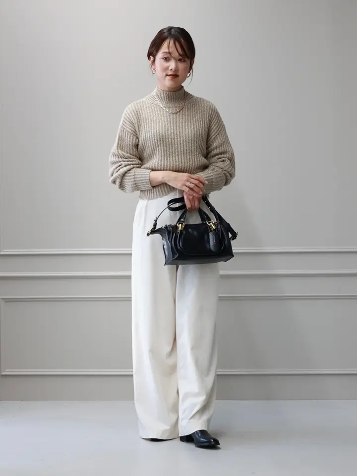 Chloe(クロエ)】 シャイニーレザー製PARATY 24スモールバッグ｜PARIGOT