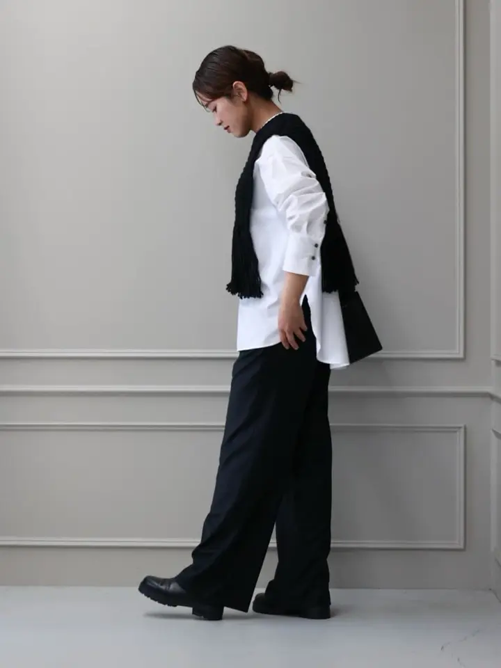 HYKE(ハイク)】 WAFFLE KNIT SWEATER TOP WITH FRINGE｜PARIGOT ONLINE