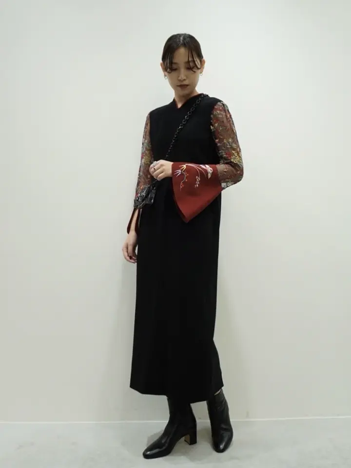 Mame Kurogouchi(マメ クロゴウチ)】 Acetate Polyester Floral