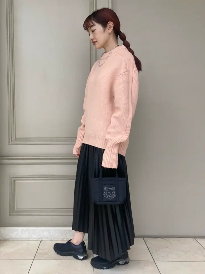 HYKE ウール100%セーター 黒 サイズS HYKE ウール100%セーター 黒 サイズS HYKE ウール100%セーター