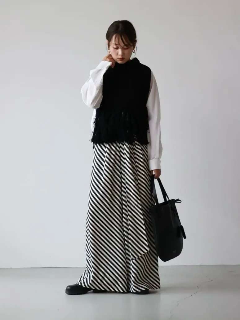 HYKE(ハイク)】 WOOL RIBBED SWEATER TOP WITH FRINGE｜PARIGOT ONLINE
