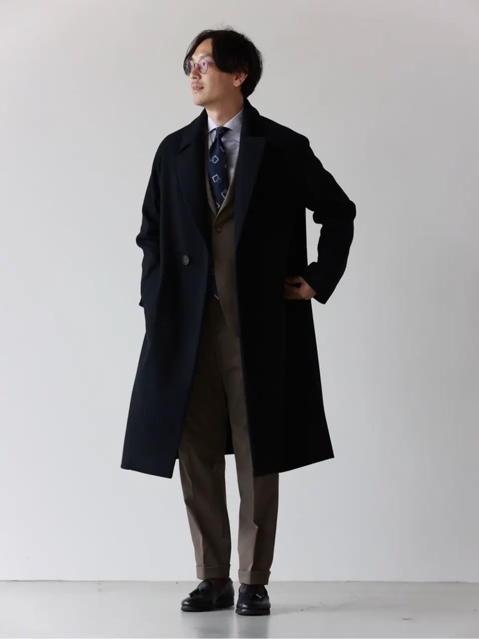 Holiday&Brown ホリデー&ブラウンシルクウール　ソリッドタイ Holiday & Brown Fall/Winter Ties are Hot! How to Style a Wool Tie