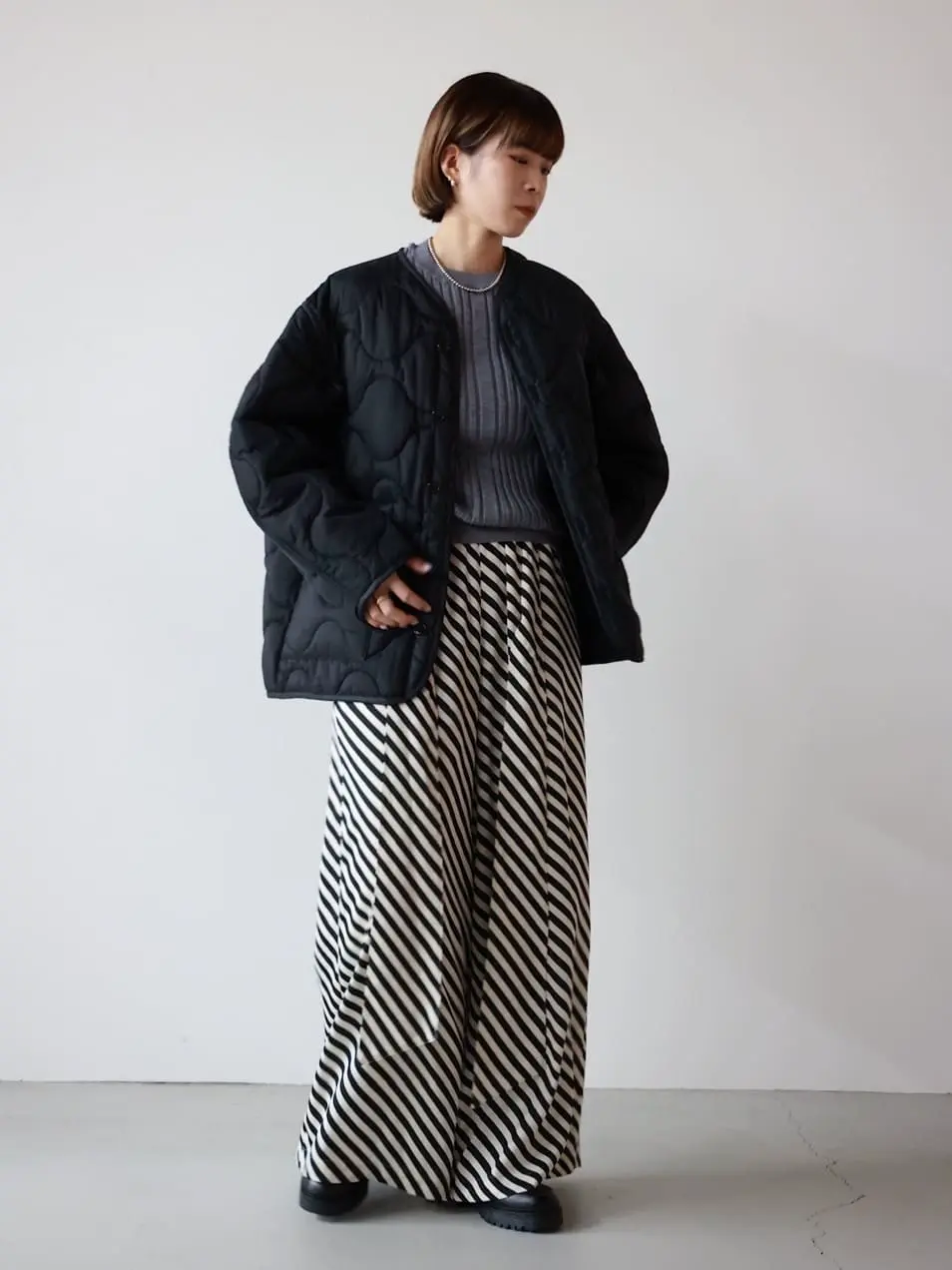 HYKE オリーブ クロップドジャケット ショルダーパッド付き HYKE