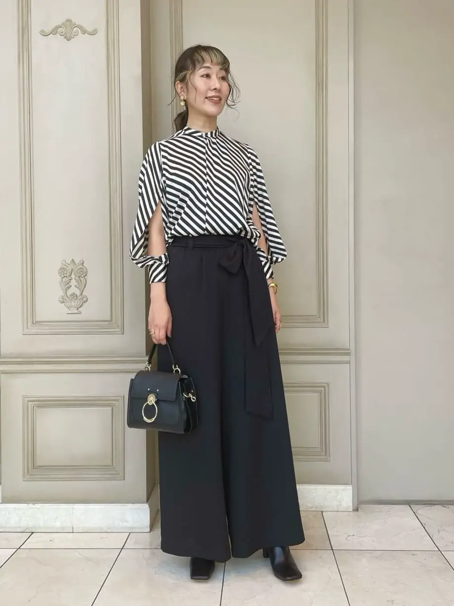 HYKE(ハイク)】 STRIPE HAMMER SATIN BLOUSE｜PARIGOT ONLINE（パリゴ