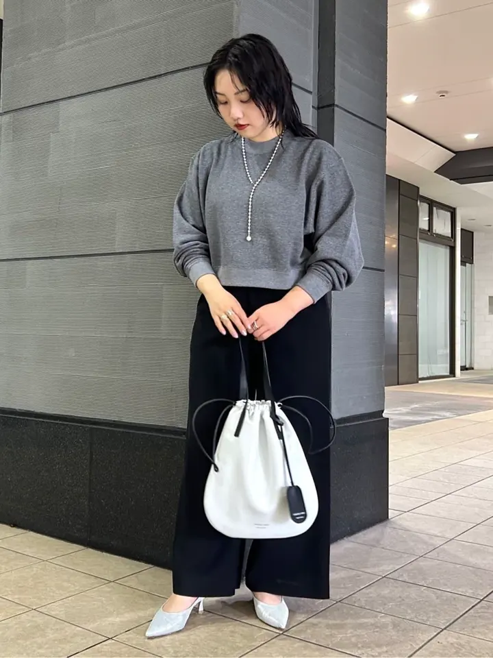 HYKE(ハイク)】 CROPPED SWEAT SHIRT｜PARIGOT ONLINE（パリゴオンライン）