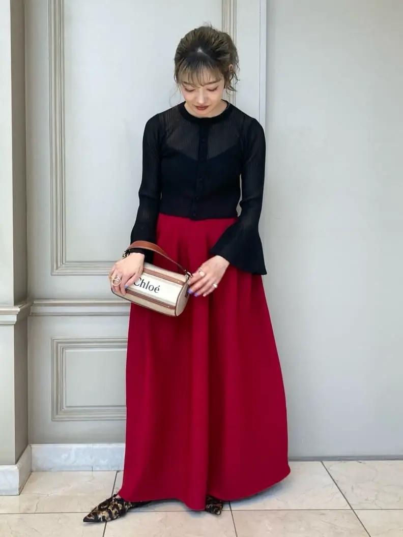 Chloe(クロエ)】 リネン＆ソフトレザー製WOODYチューブ