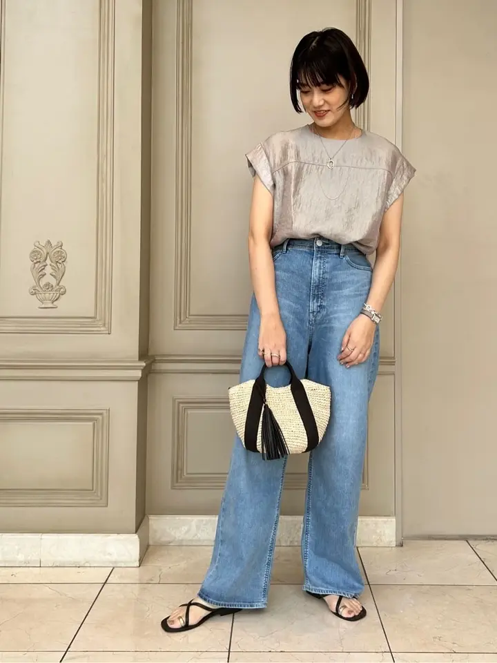 【最終価格美品】YANUK JOAN リアリーライト24 YANUK】AIRY Really Light ルーズストレートデニム-Joan Loose
