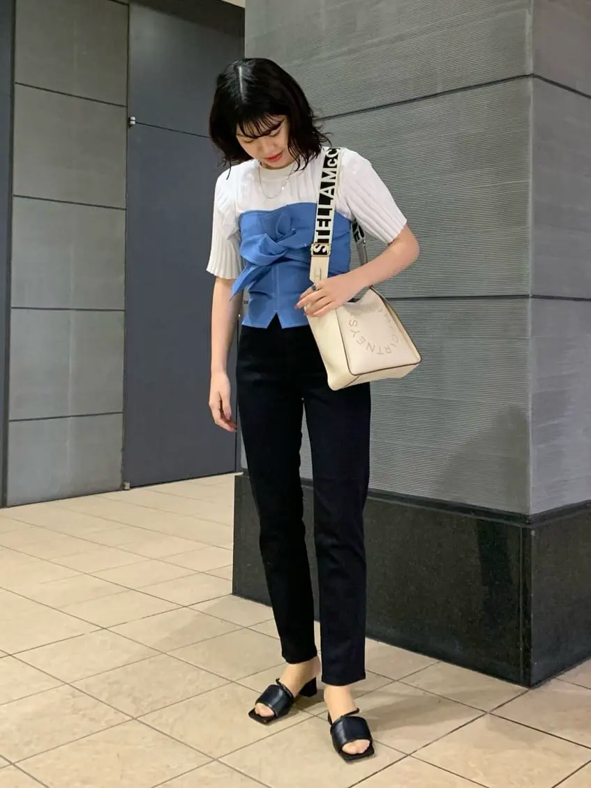 HYKE(ハイク)】 WHITE STITCH STRAPLESS TOP｜PARIGOT ONLINE