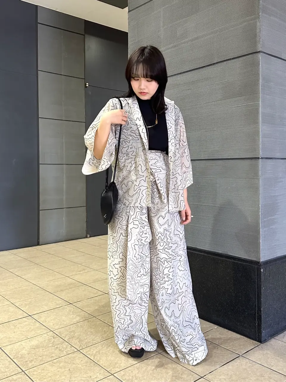 ハイク CONTOUR LINE BELL-SLEEVE SHIRT シャツ CONTOUR LINE BELL－SLEEVE SHIRT | HYKE