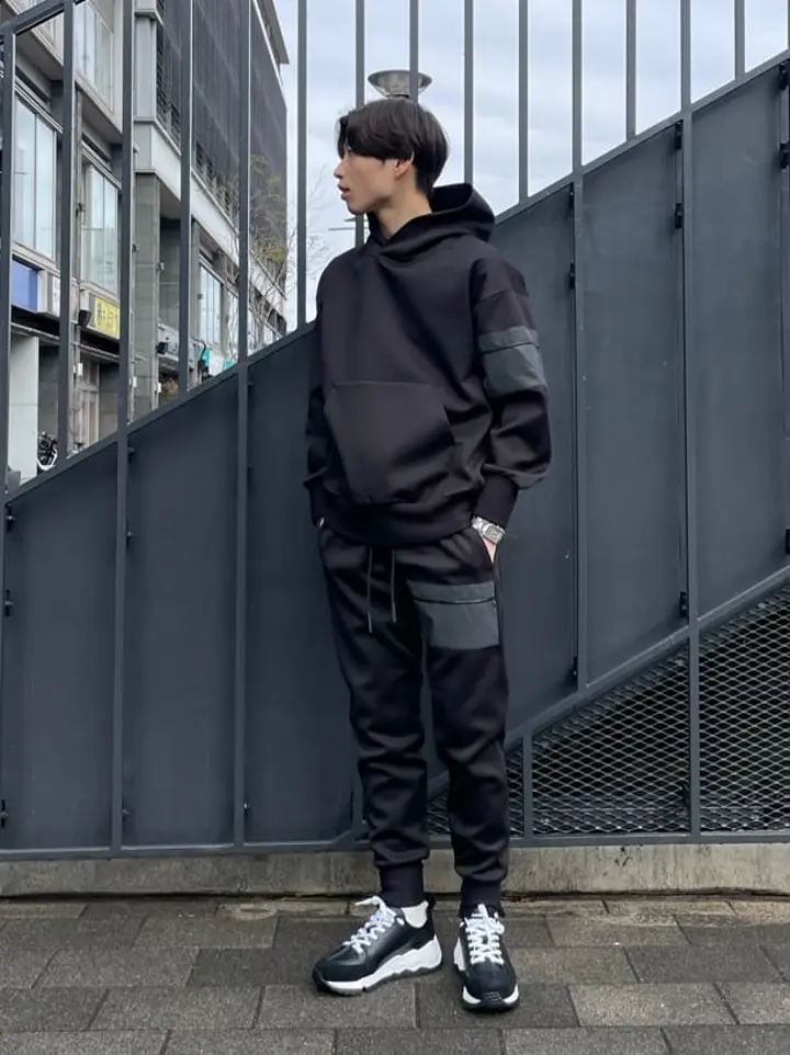 PIERRE HARDY(ピエールアルディ)】 ストリートライフスニーカー