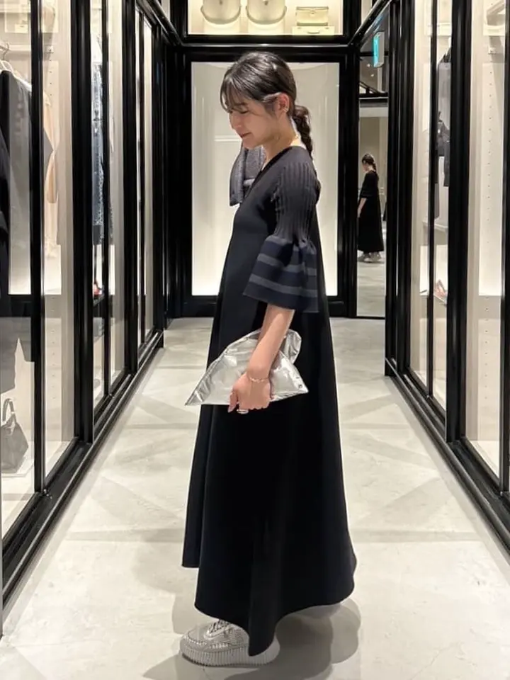 CFCL(シーエフシーエル)】 POTTERY SHORT BELL SLEEVE FLARE