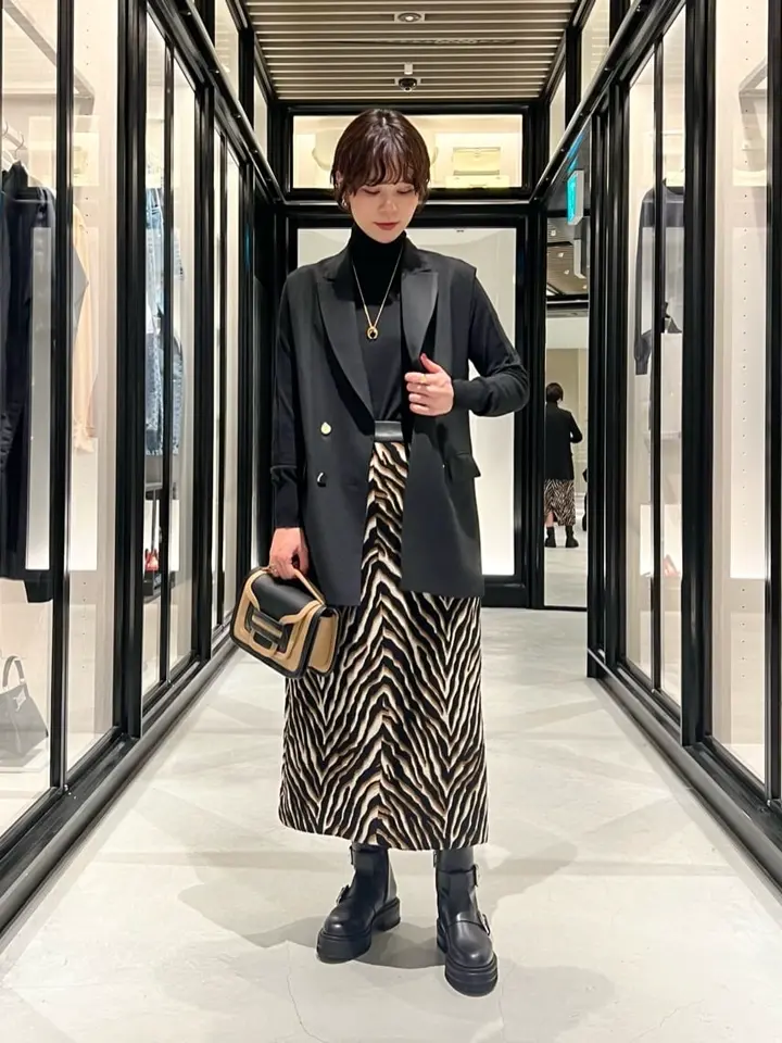 ピエールアルディ　マーロン　アンクルブーツ　人気　黒 PIERRE HARDY（ピエールアルディ）の「PIERRE HARDY マーロンアンクル