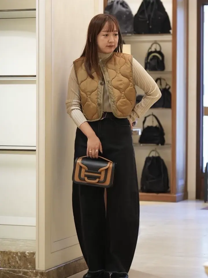 HYKE(ハイク)】 QUILTED CROPPED VEST｜PARIGOT ONLINE（パリゴ