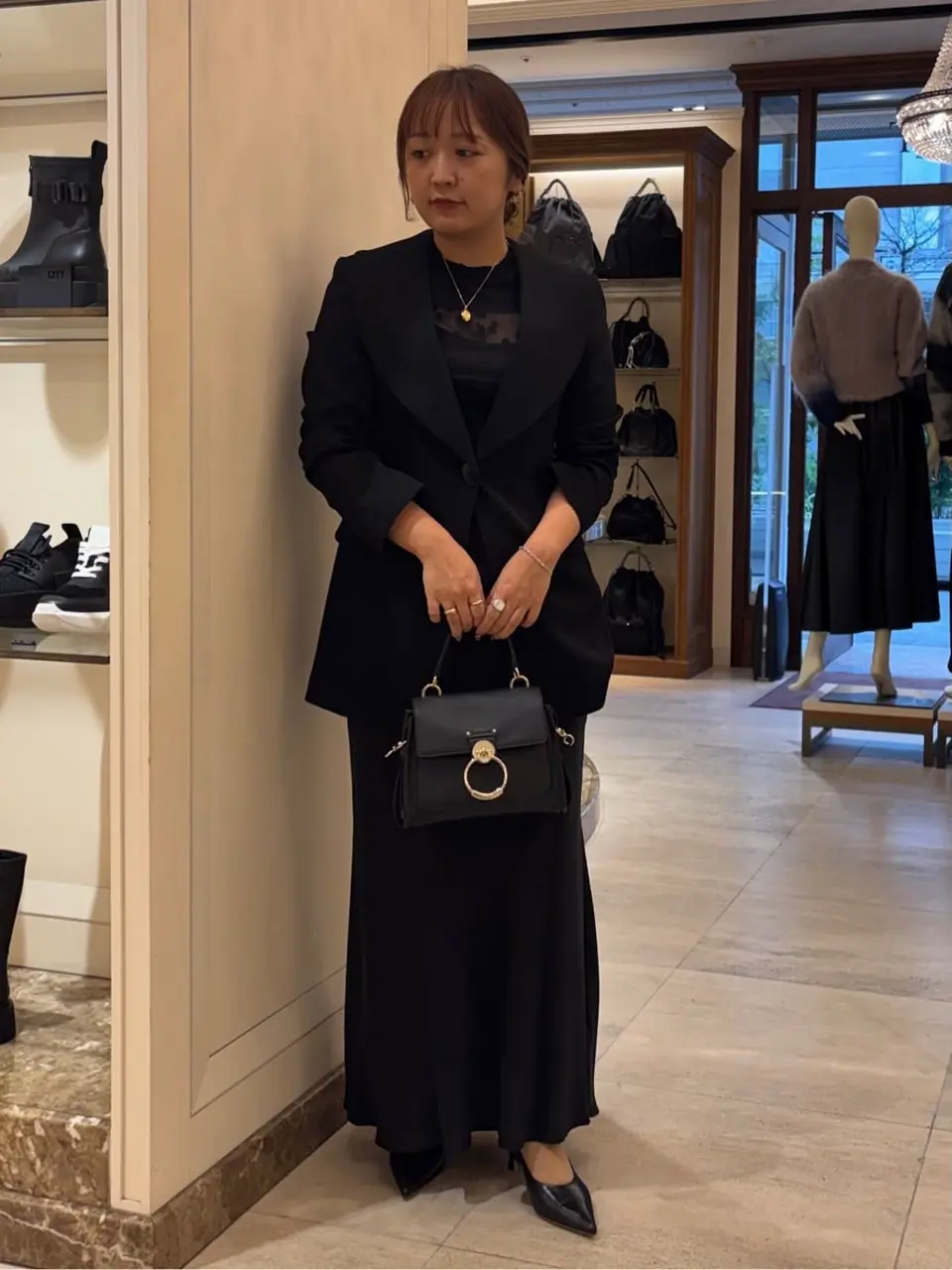 Mame Kurogouchi(マメ クロゴウチ)】 Wool Venetian Shawl Collar