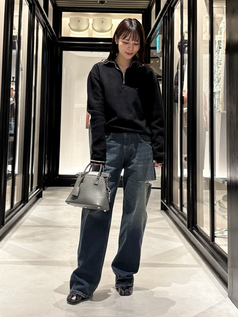 メゾンマルジェラ　カットオフデニム Maison Margiela(メゾン マルジェラ)の人気デニム「カットアウト