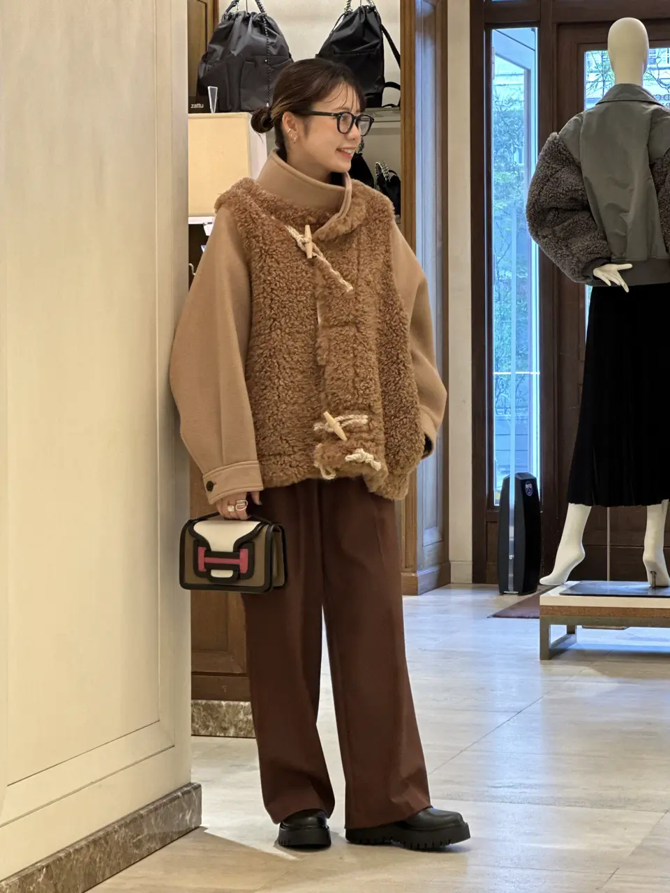 フクフク　MONCLER&HYKE2点セット 注目！【MONCLER】HUPPE ショートダウンジャケット ブラック (MONCLER