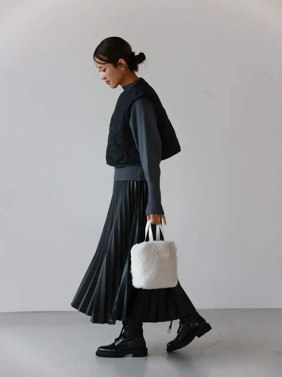 HYKE(ハイク)】 QUILTED CROPPED VEST｜PARIGOT ONLINE（パリゴ