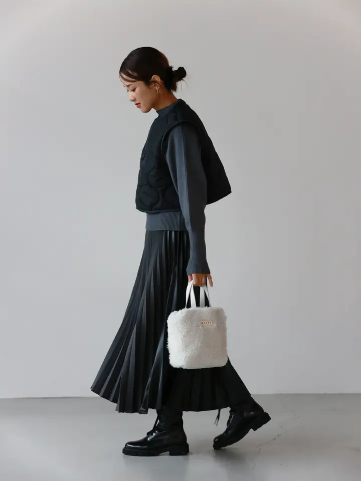 HYKE(ハイク)】 QUILTED CROPPED VEST｜PARIGOT ONLINE（パリゴ