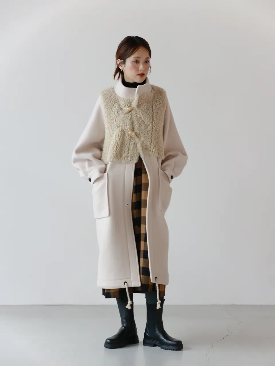 HYKE(ハイク)】 DOUBLE FACE FAUX SHERLING DUFFLE COAT ｜PARIGOT